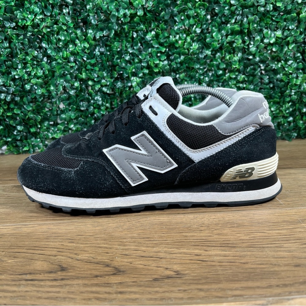 New Balance Mens 574 M574SKW Black Casual Shoes Sneakers Size 11 D